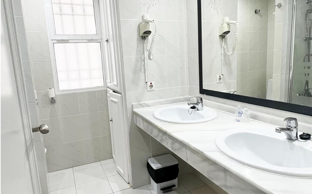 Apartament Rancho B Miraflores Малага Экстерьер фото